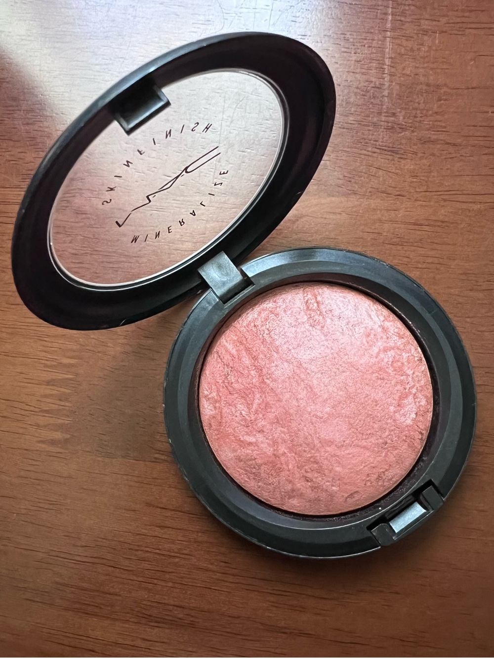 MAC Cosmetics STEREO ROSE Mineralize Skinfinish Limited Edition Discontinued